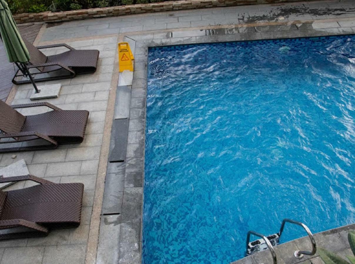Cubao Manhattan Heights Unit 5A Tower C Кесон Сити Екстериор снимка