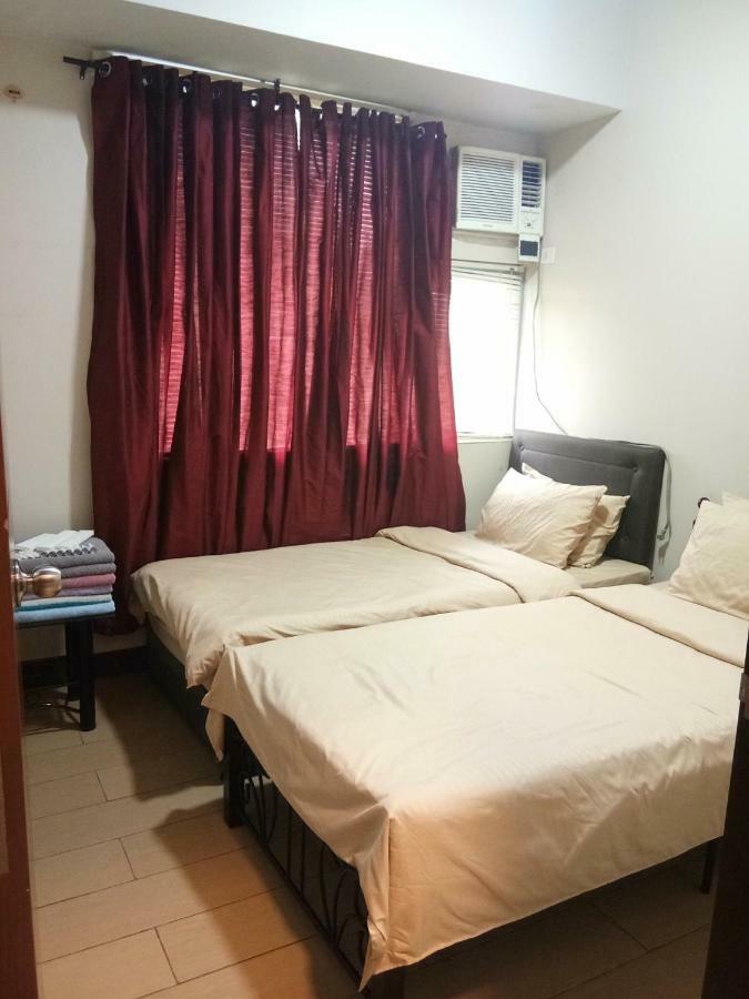 Cubao Manhattan Heights Unit 5A Tower C Кесон Сити Екстериор снимка